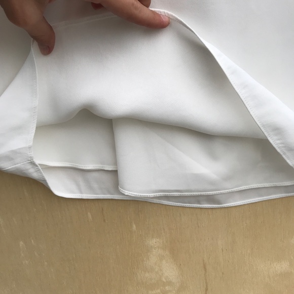 Lost April White V-Neck Sleeveless Dress - Picture 6 of 8